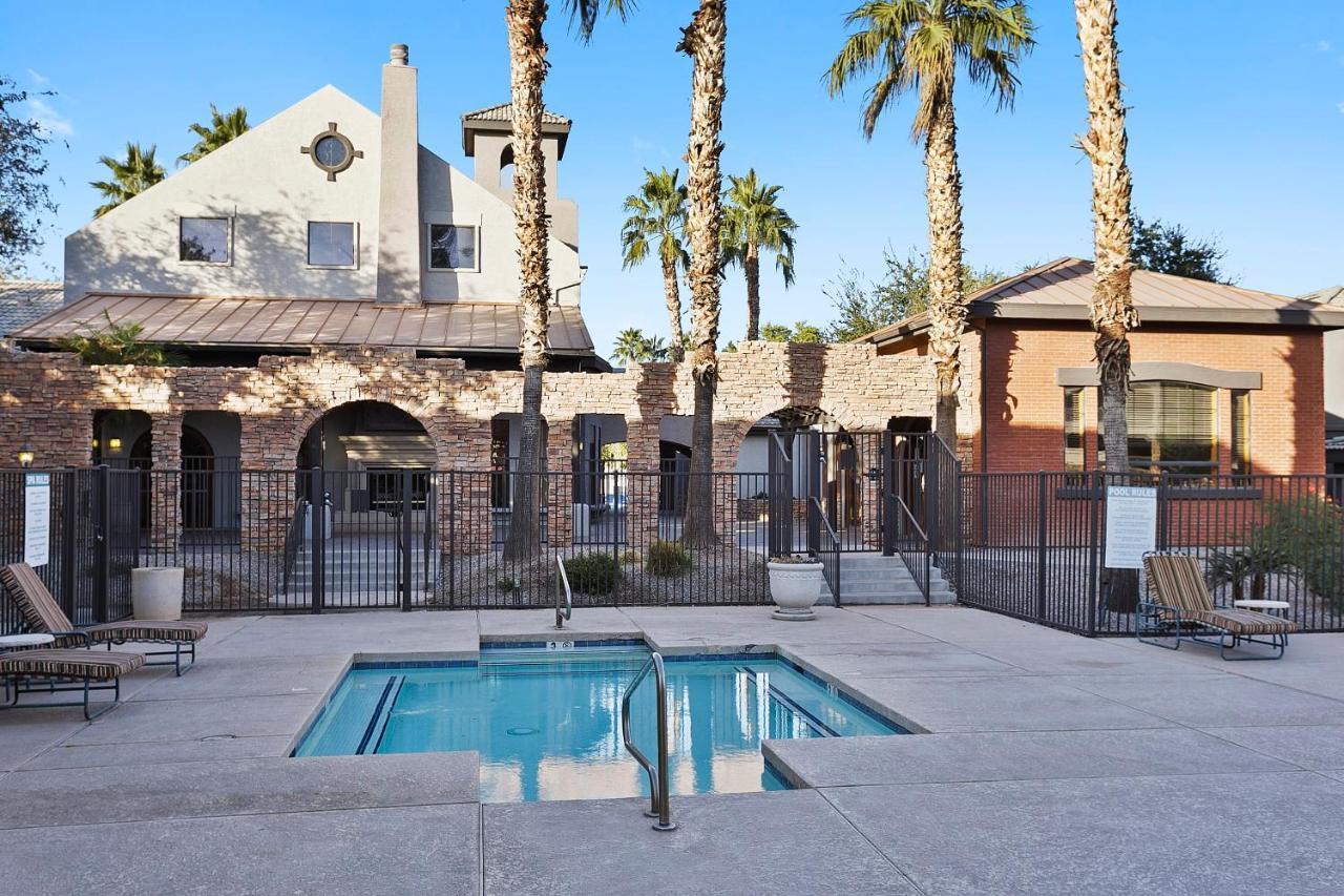 Cozysuites Chandler 2Br With 2 Pools & Jacuzzi! Dış mekan fotoğraf